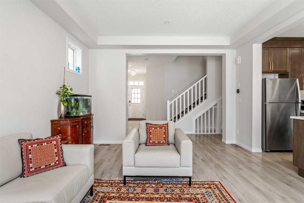 Picture for 192 Carrington Crescent NW