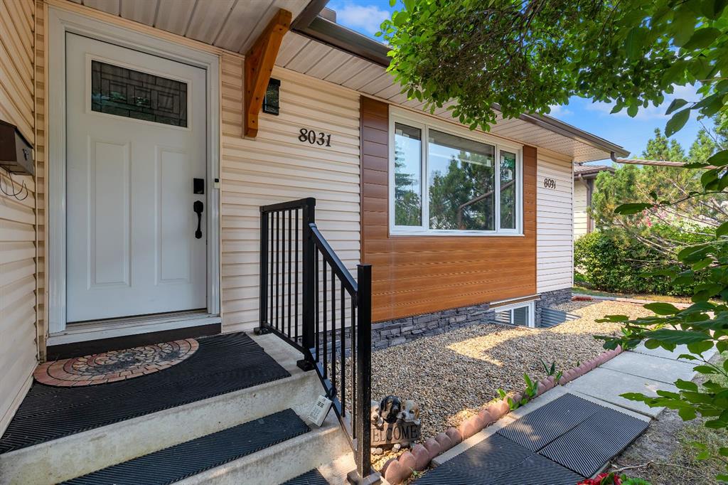 Picture for 8031 Huntwick Hill NE