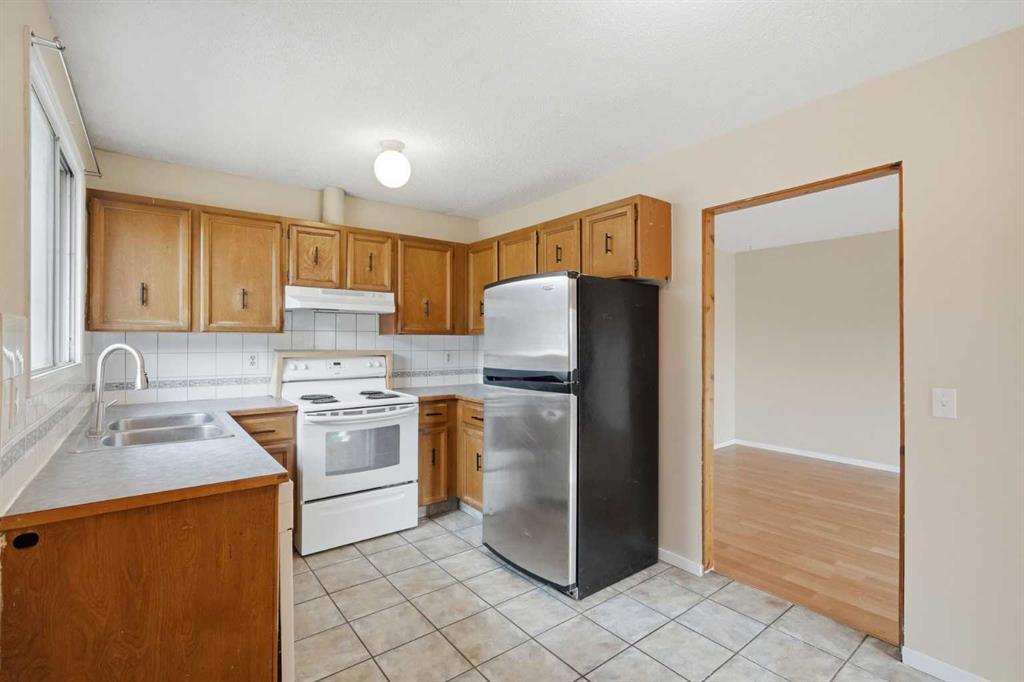 Picture for 2706 46 Street SE