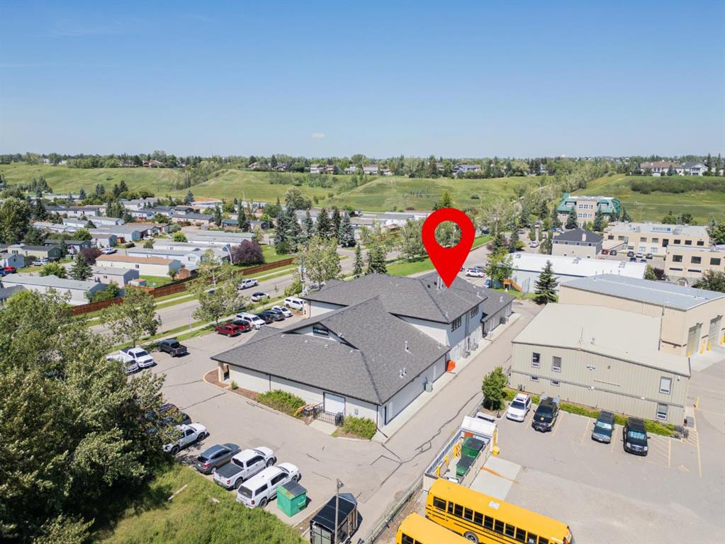 Picture for 200, 14 Crystalridge Drive 