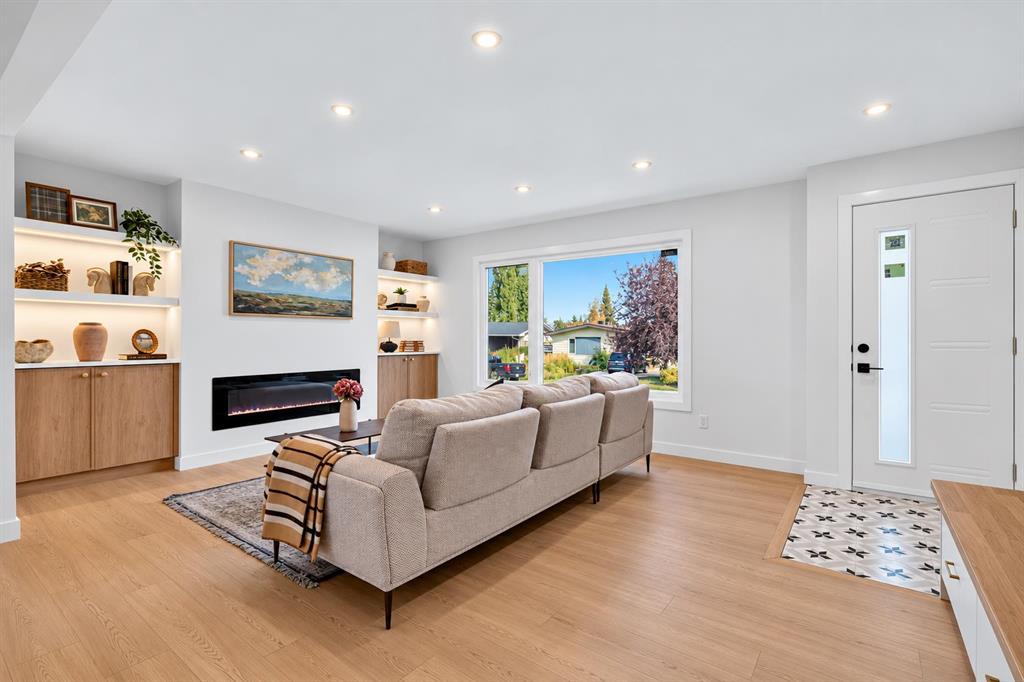 Picture for 9843 5 Street SE