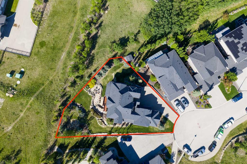Picture for 250 CRESTRIDGE Place SW