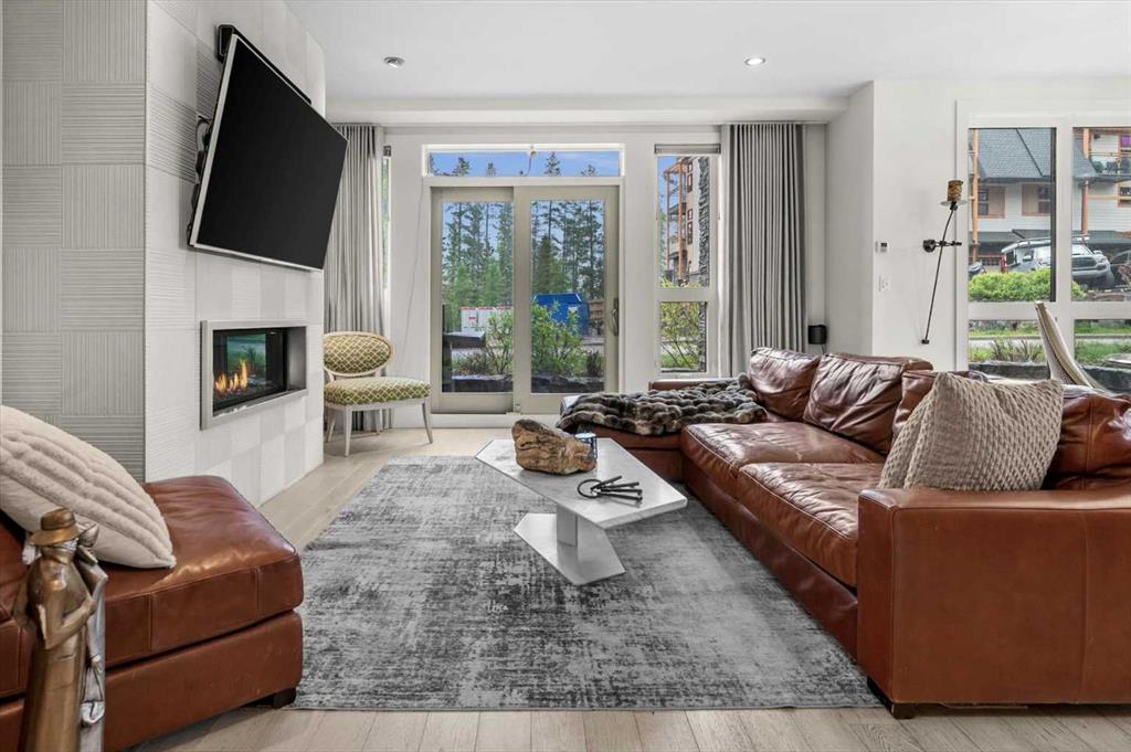 Picture for 101, 101A Stewart Creek Rise 