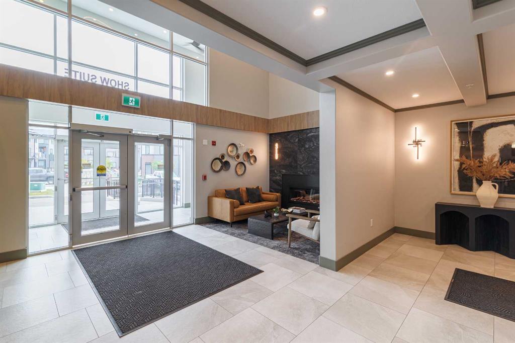 Picture for 1416, 81 Arbour Lake View NW