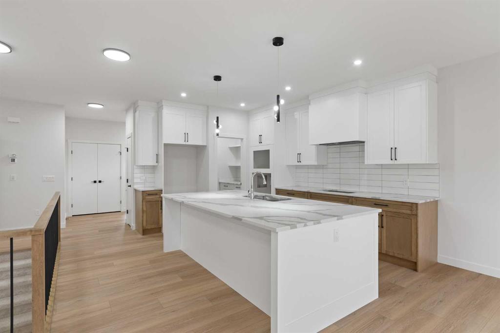 Picture for 425 Montrose Green SE