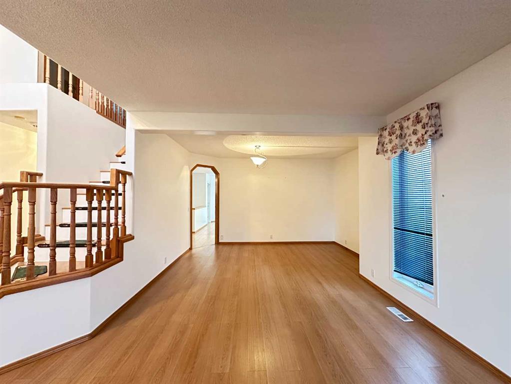 Picture for 70 Schooner Close NW