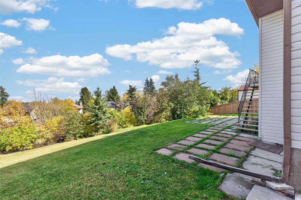 Picture for 63 Beaconsfield Crescent NW