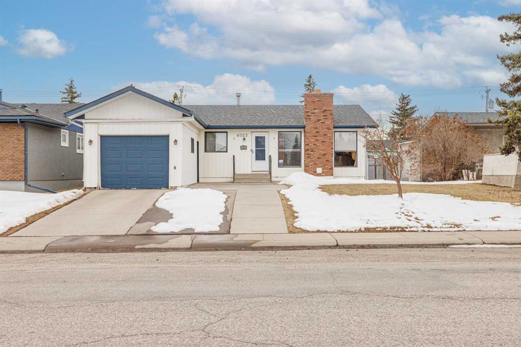 Picture for 6023 MADDOCK Drive NE