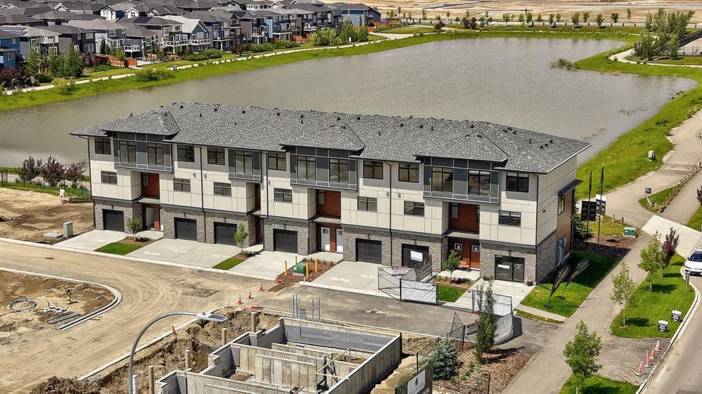 Picture for 703, 30 Creekside Villas SW