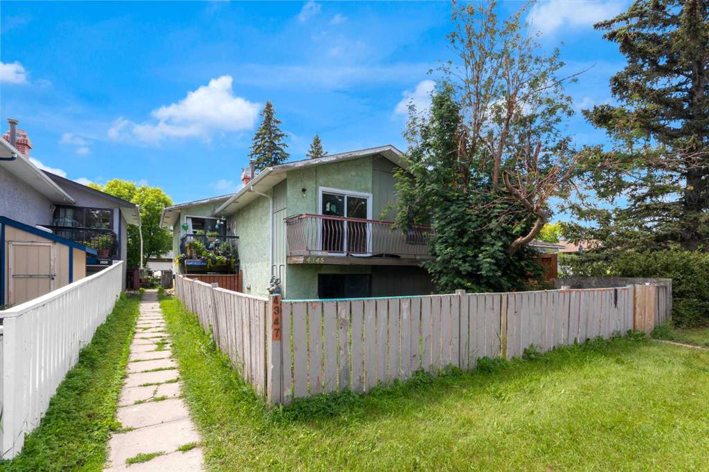 Picture for 4345/4347 70 Street NW