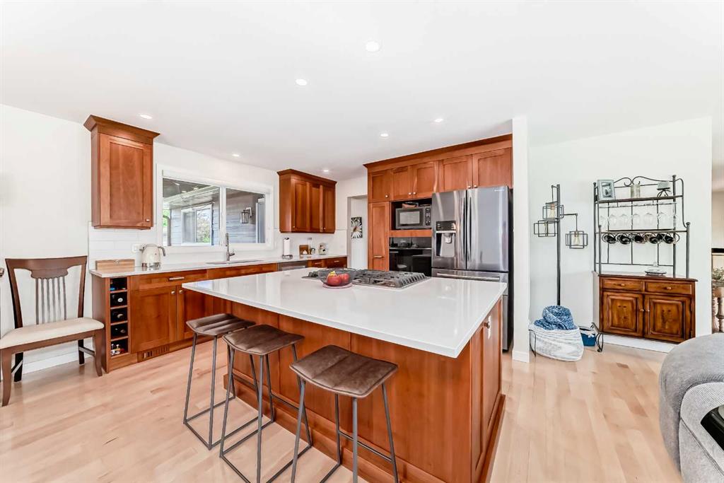 Picture for 36 Norseman Place NW