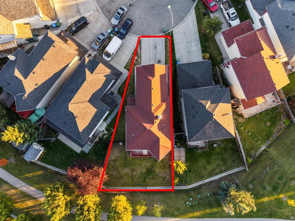 Picture for 118 Martha's Haven Green NE