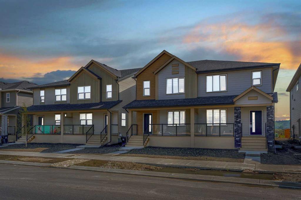 Picture for 822, 826, 830, 834 Wolf Willow Boulevard SE