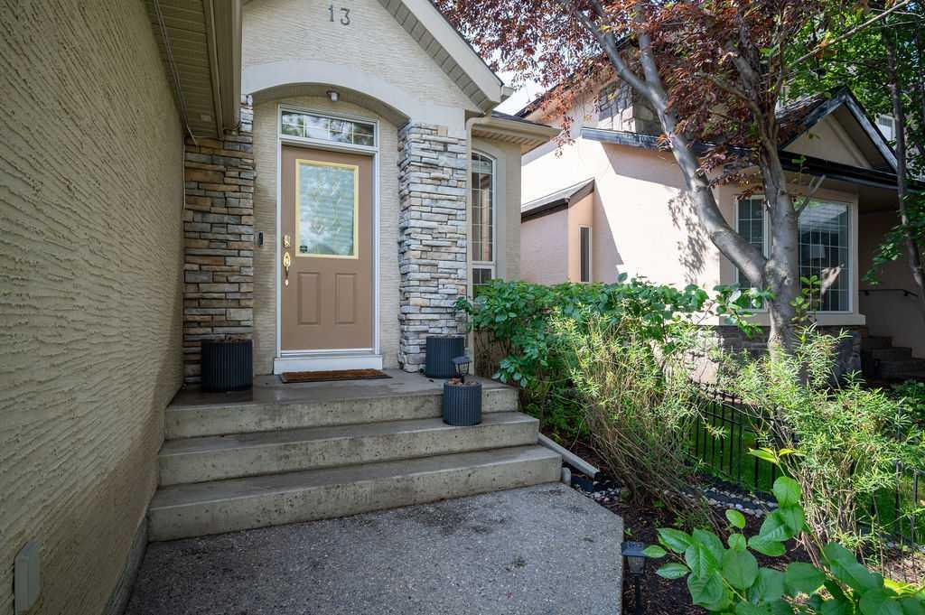 Picture for 13 Cranston Drive SE