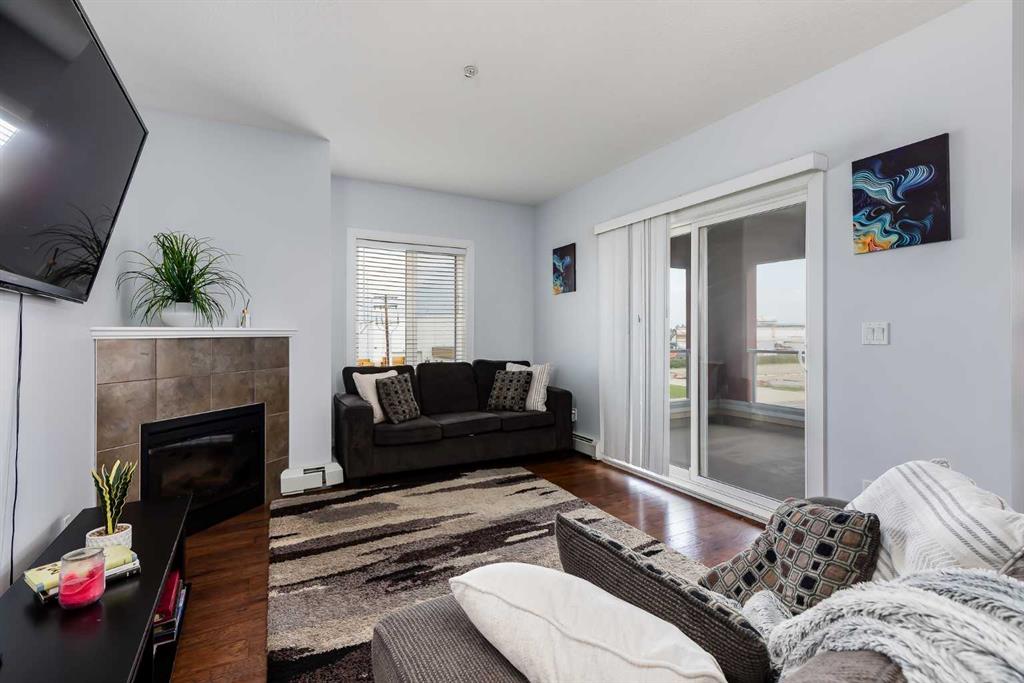 Picture for 1318, 604 East Lake Boulevard NE