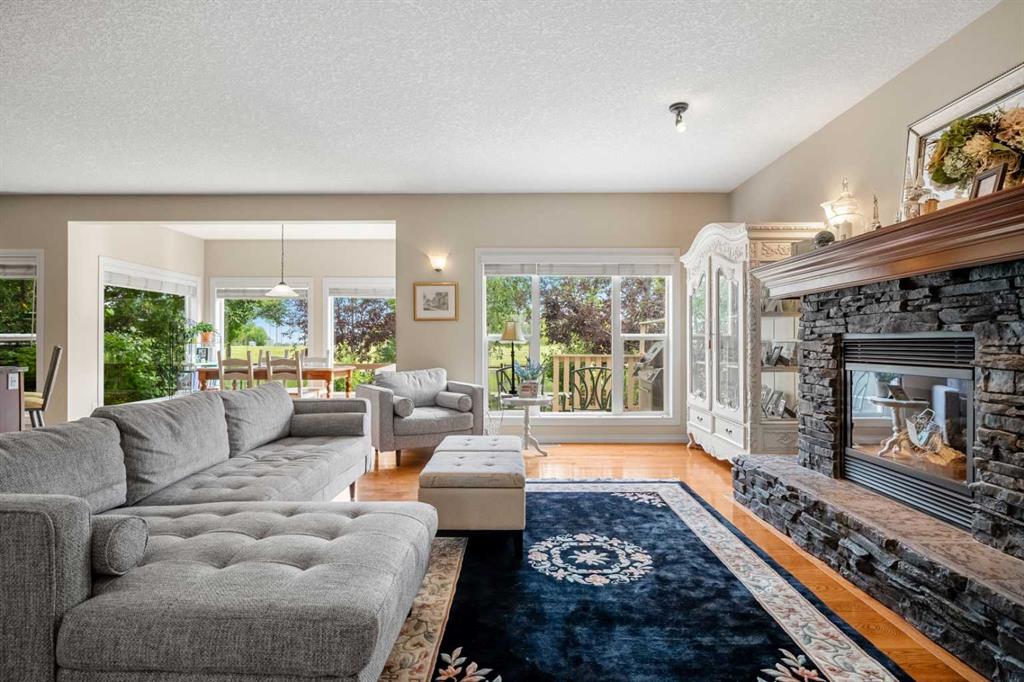 Picture for 50 Springborough Crescent SW