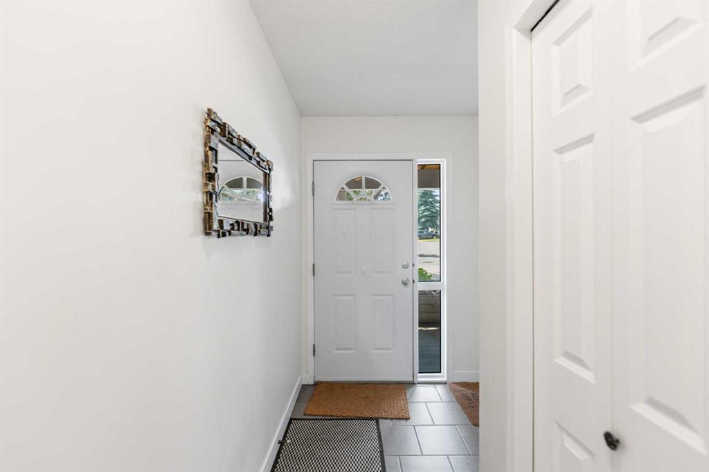 Picture for 472 Regal Park NE