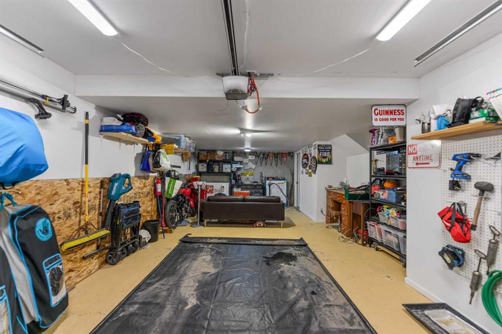 Picture for 472 Regal Park NE