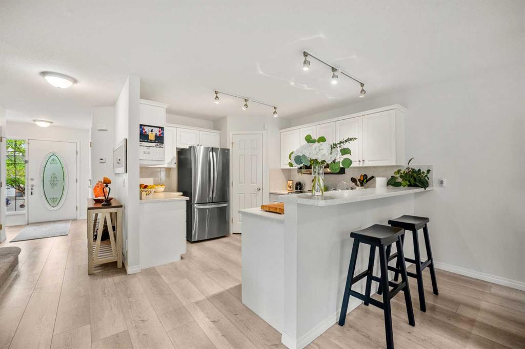 Picture for 40 Chaparral Ridge Terrace SE