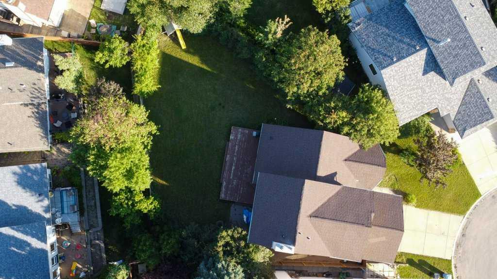 Picture for 44 Hawkstone Drive NW