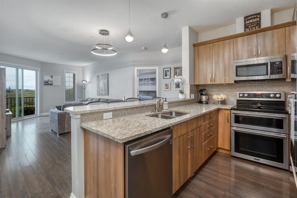 Picture for 2203, 15 Sunset Square 