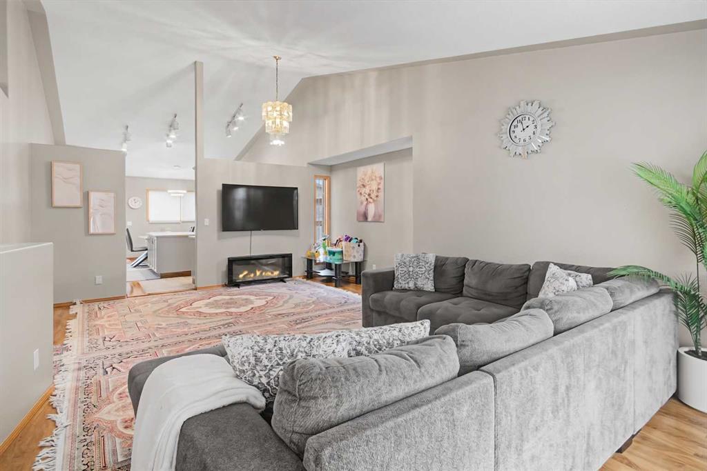 Picture for 7212 California Boulevard NE
