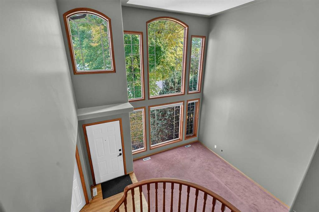 Picture for 148 Sierra Madre Crescent SW