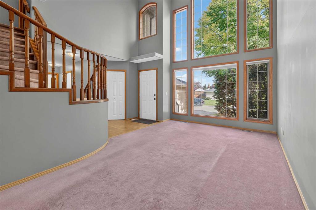 Picture for 148 Sierra Madre Crescent SW