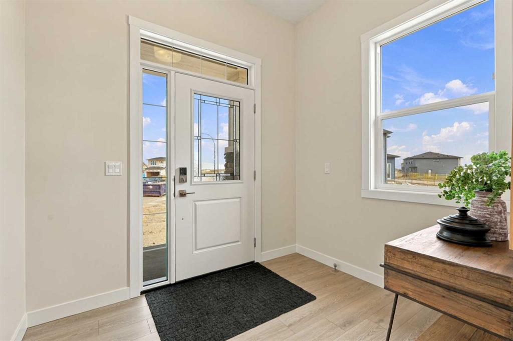 Picture for 196 Buffaloberry Manor SE
