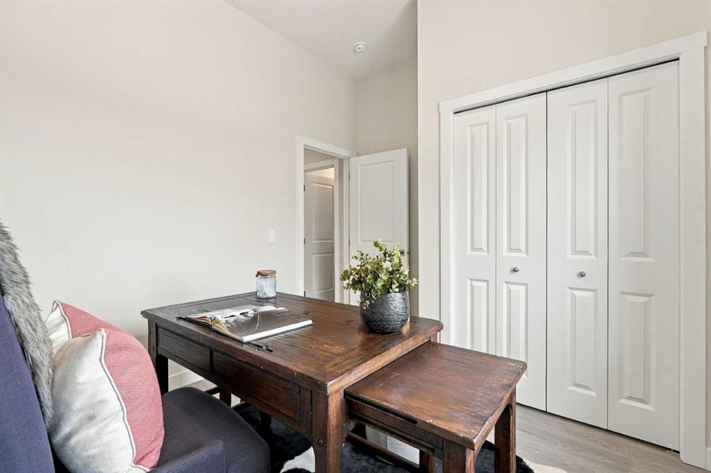 Picture for 196 Buffaloberry Manor SE