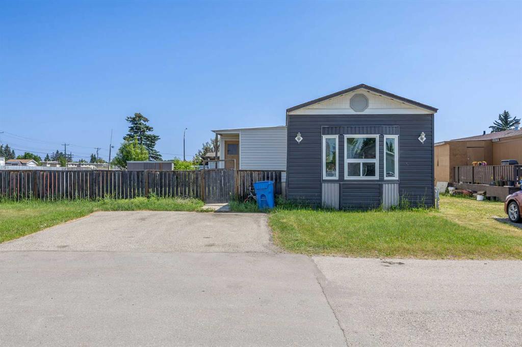 Picture for 322, 6220 17 Avenue SE