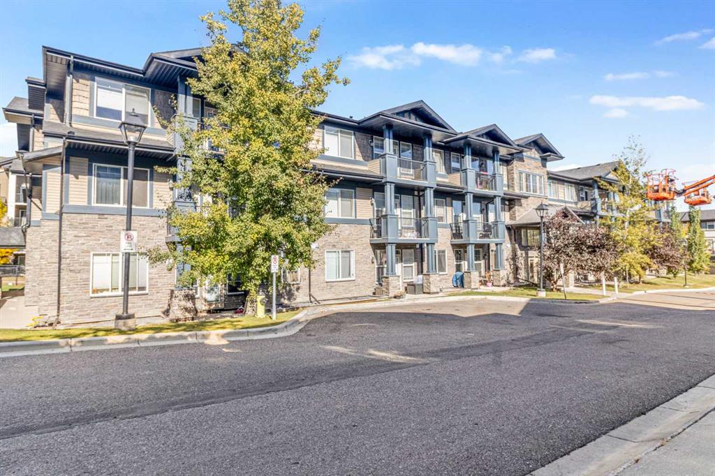 Picture for 306, 10 Panatella Road NW