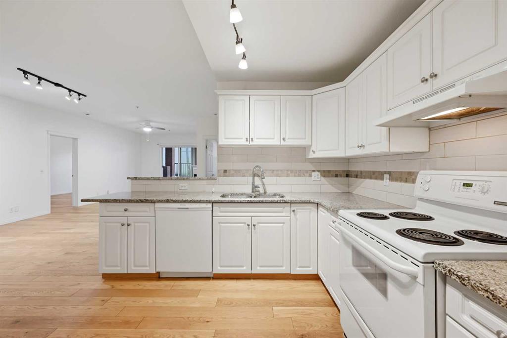 Picture for 106, 2134 Kensington Road NW