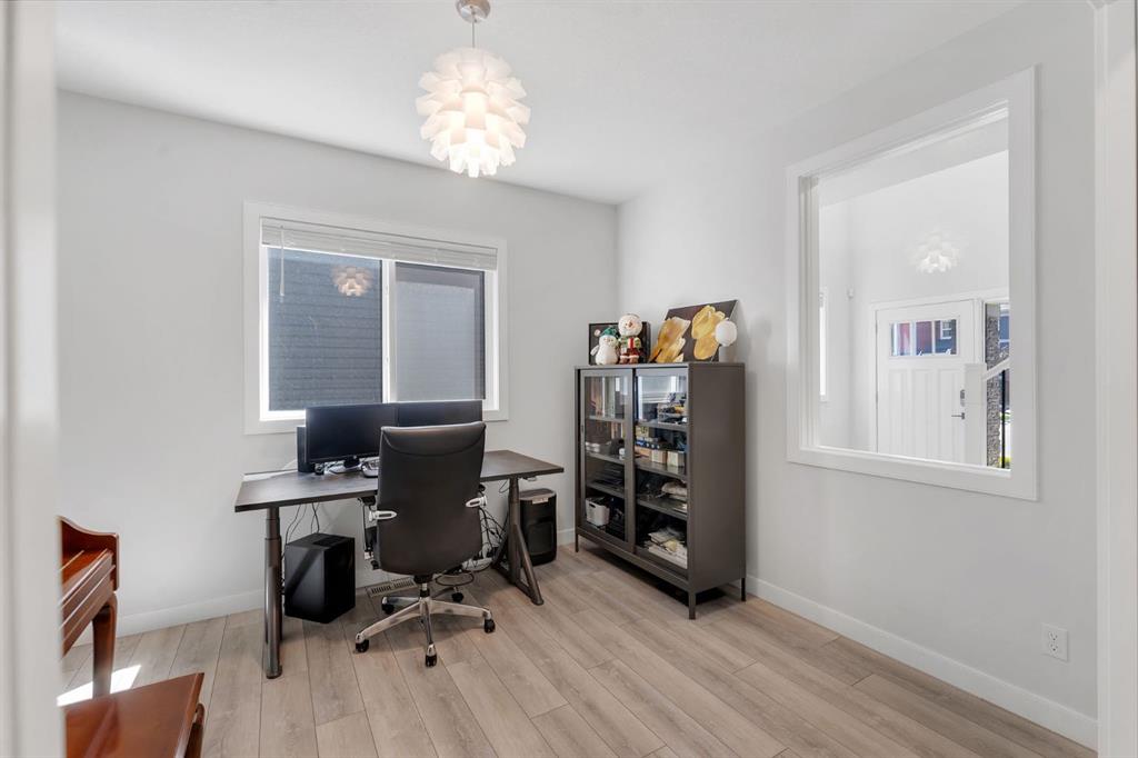 Picture for 720 Midtown Drive SW