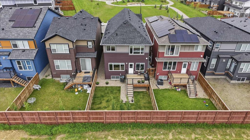 Picture for 234 Carringsby Way N