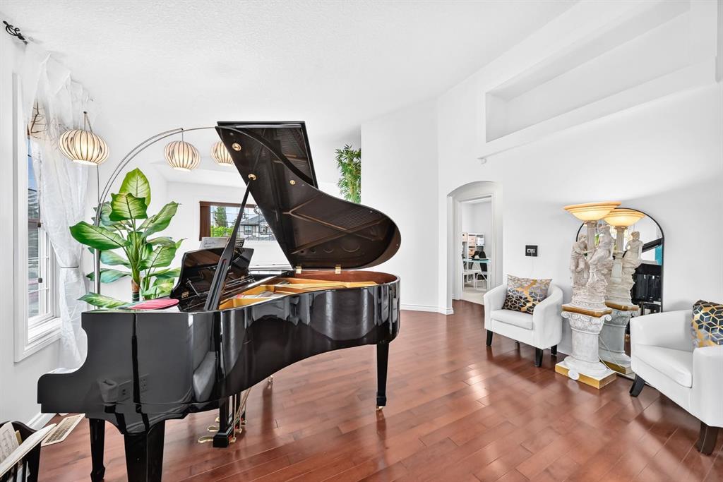 Picture for 91 Panamount Gardens NW