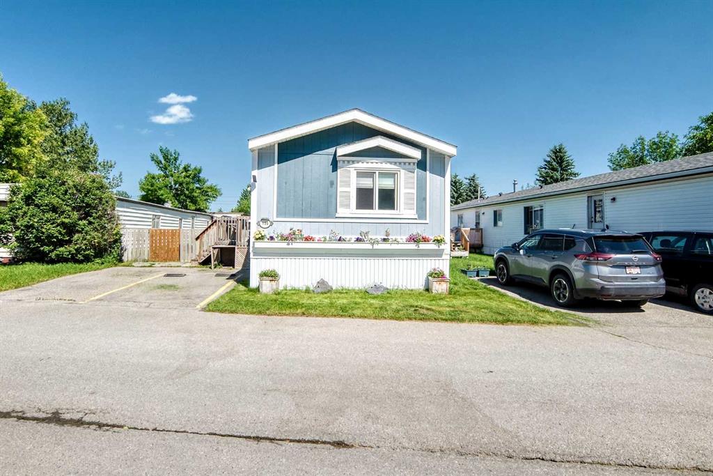 Picture for 130, 6724 17 Avenue SE