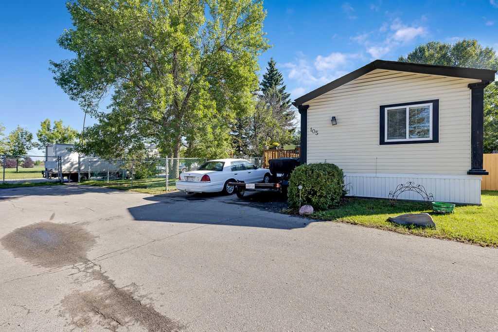 Picture for 105, 6724 17 Avenue SE