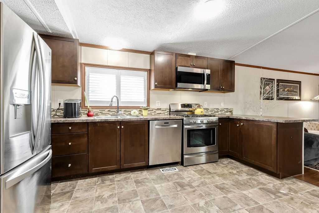 Picture for 105, 6724 17 Avenue SE