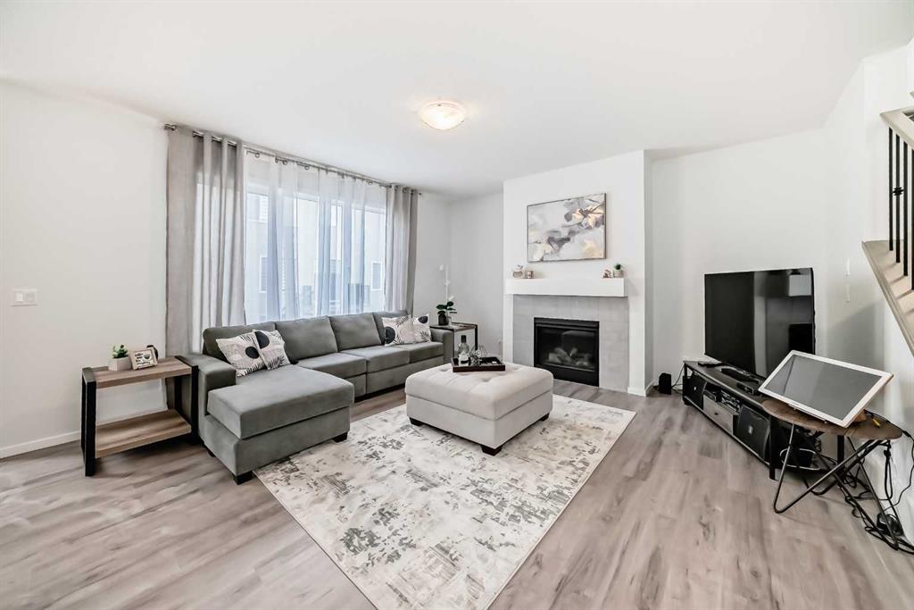 Picture for 26 Carringwood Street NW