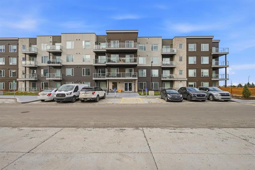 Picture for 104, 660 Shawnee Square SW