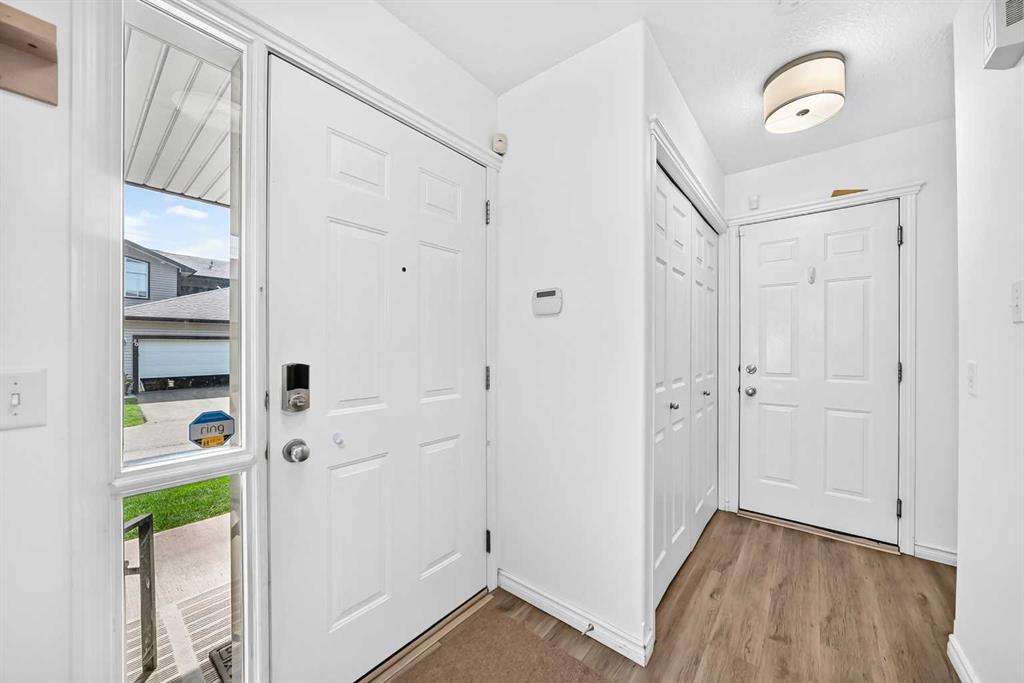 Picture for 35, 102 Canoe Square SW