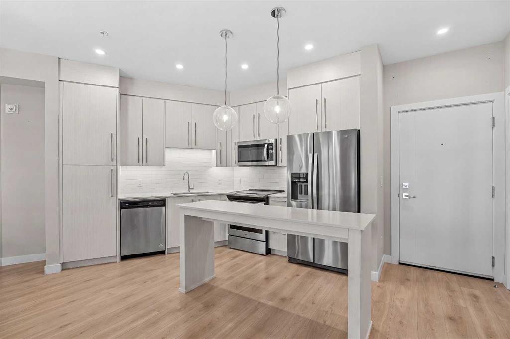 Picture for 119, 383 Smith Street NW