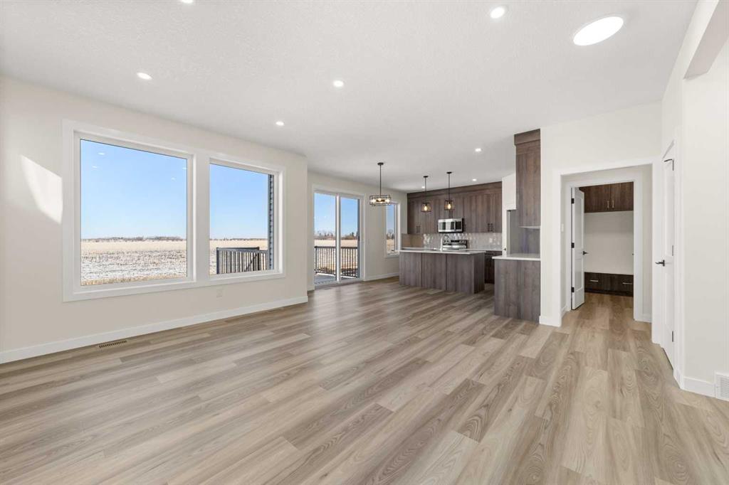 Picture for 71 Vincent Crescent 