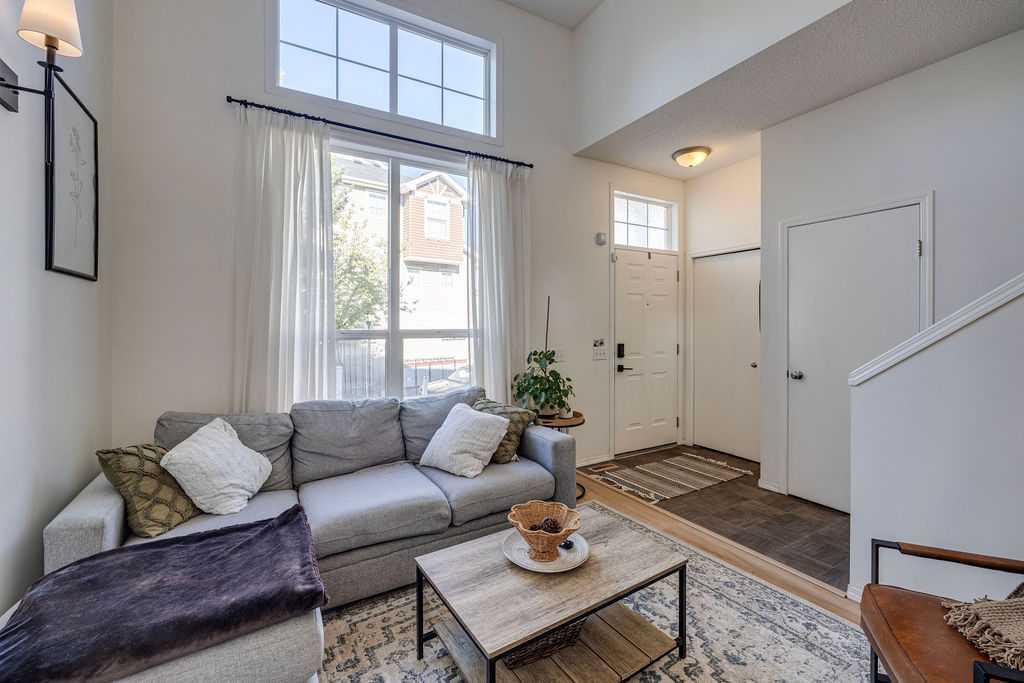 Picture for 164 Elgin Gardens SE