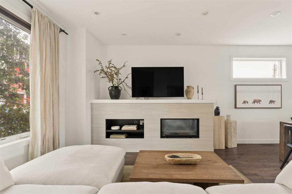 Picture for 2920 15 Street SW