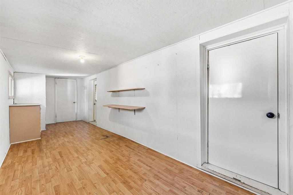 Picture for 10, 831 2nd Avenue 