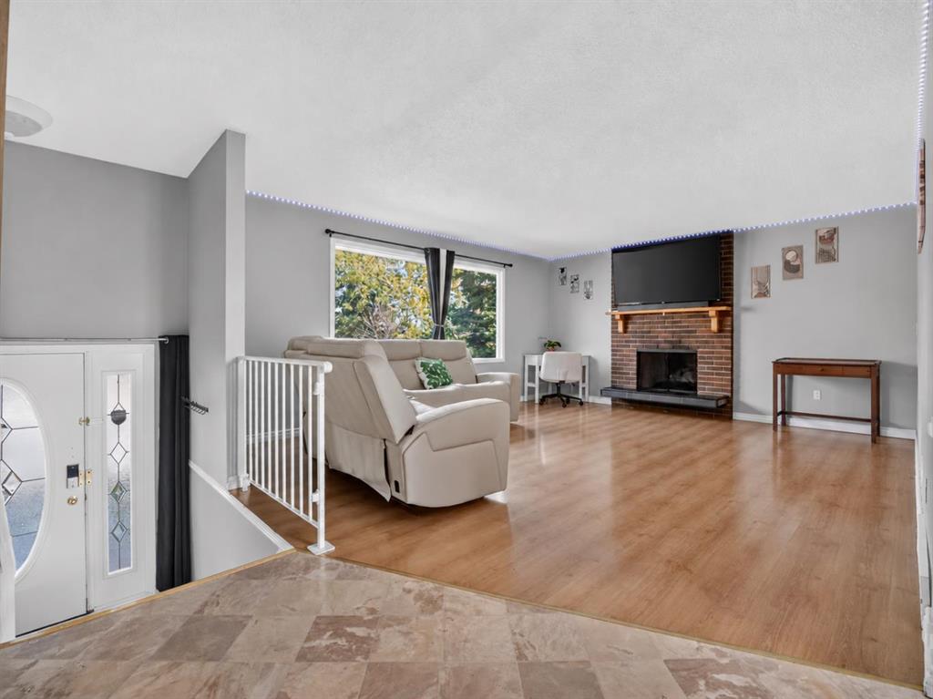 Picture for 640 Maidstone Drive NE