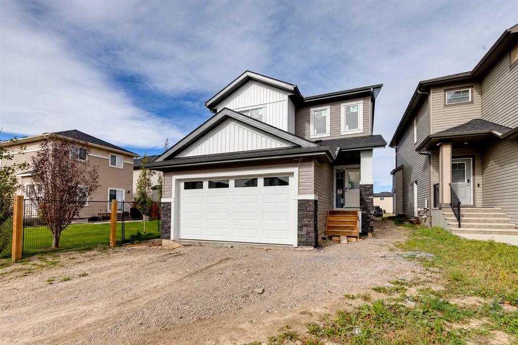 Picture for 844 Hampshire Crescent NE