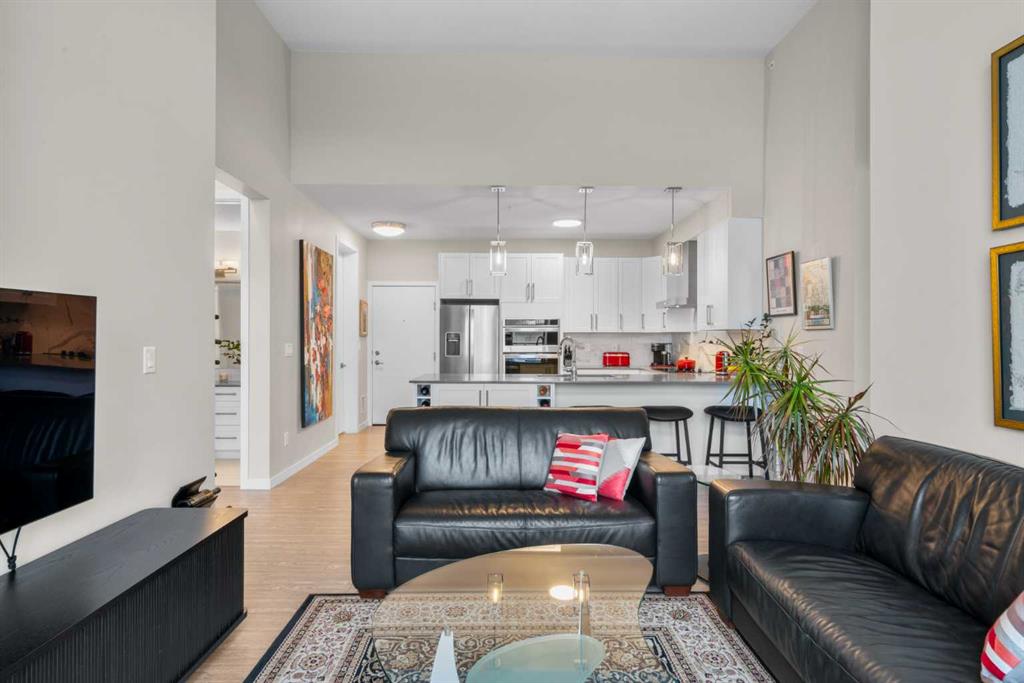 Picture for 607, 11 Mahogany Circle SE